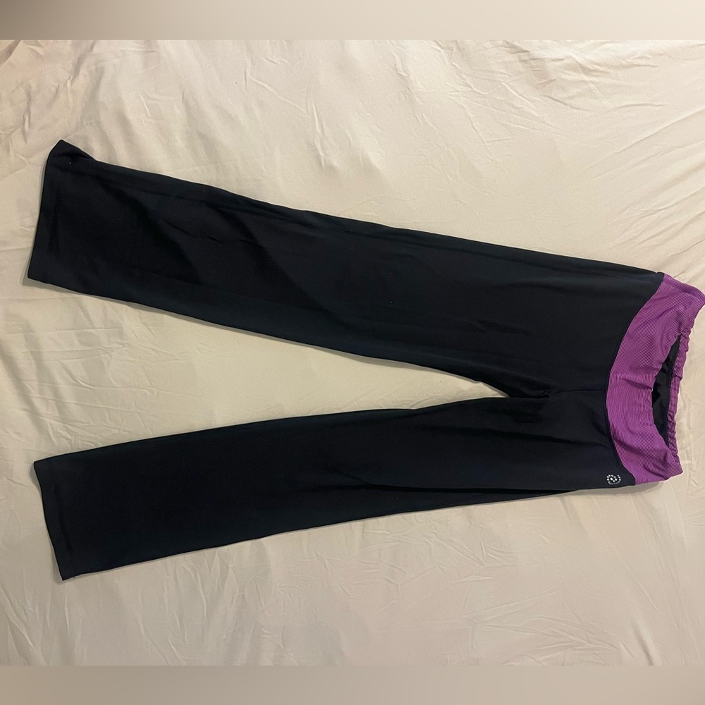 Black leggings